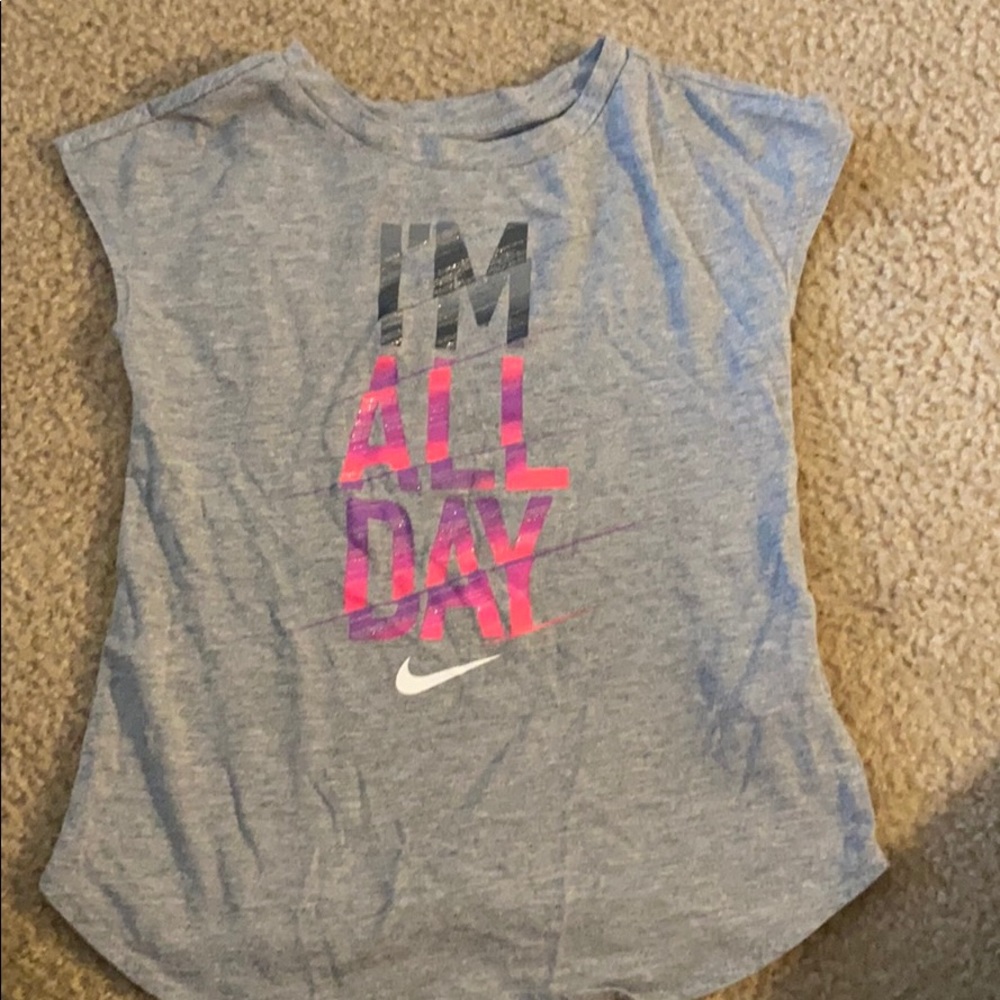 Nike tee shirt
